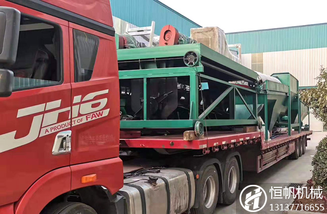 槽式翻拋機、滾筒篩分機裝車